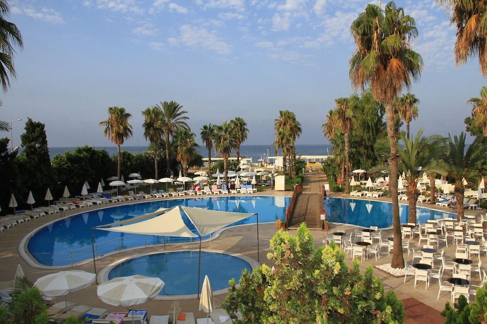 Club Kastalia Holiday Village Konakli Bagian luar foto